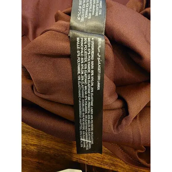 Amazon Essentials One-Piece Swimsuit Deep Brown Size 5X Plus Size Scoop Neck NWT - Picture 9 of 9